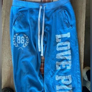 victoria secret PINK boyfriend sweatpants
Size medium 
No flaws 
Oversized fit